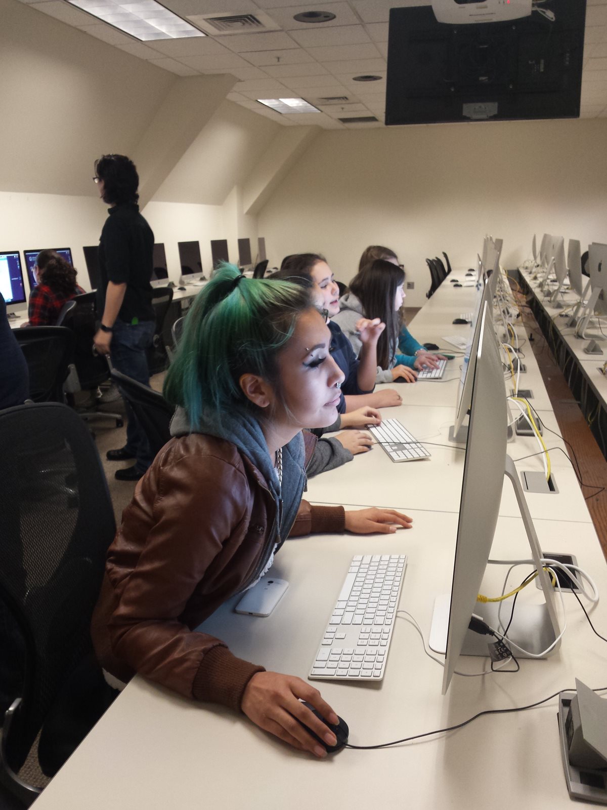 girls in computer lab
