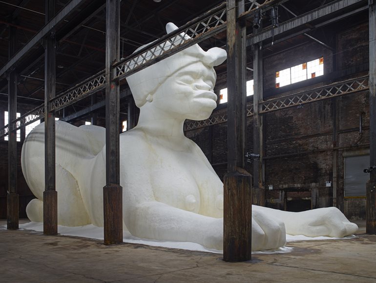 Sphinx sculpture in sugar